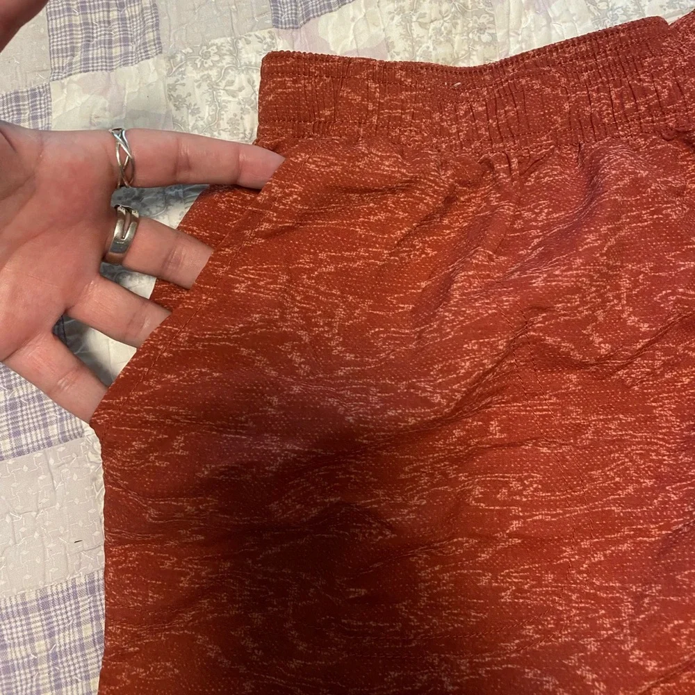 Columbia PFG Womens Shorts Burnt Orange Heathered Athletic Hiking‎ Size L